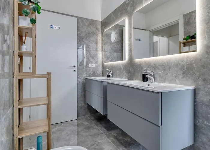 Free Parking Large X11 With 4 Bathrooms Apartament Bolonia