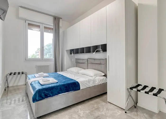 Free Parking Large X11 With 4 Bathrooms Bolonia