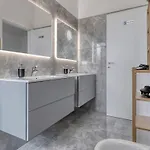 Free Parking Large X11 With 4 Bathrooms Apartament