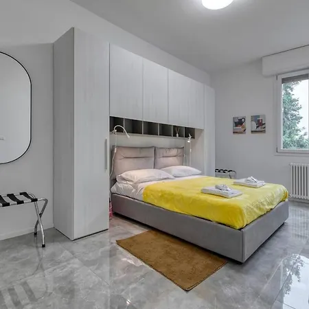 Free Parking Large X11 With 4 Bathrooms Appartement *