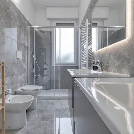 Free Parking Large X11 With 4 Bathrooms Appartement