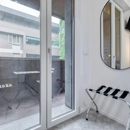 Free Parking Large X11 With 4 Bathrooms