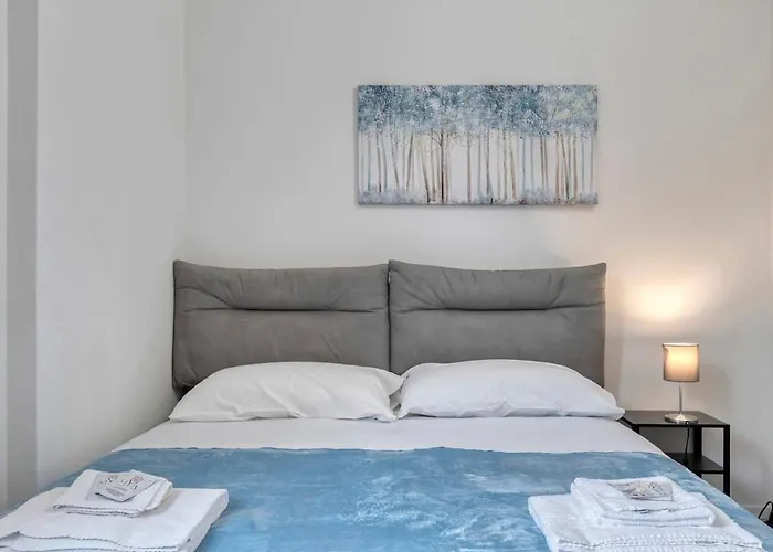 Free Parking Large X11 With 4 Bathrooms