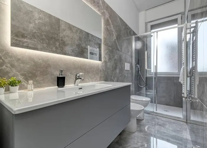 Free Parking Large X11 With 4 Bathrooms