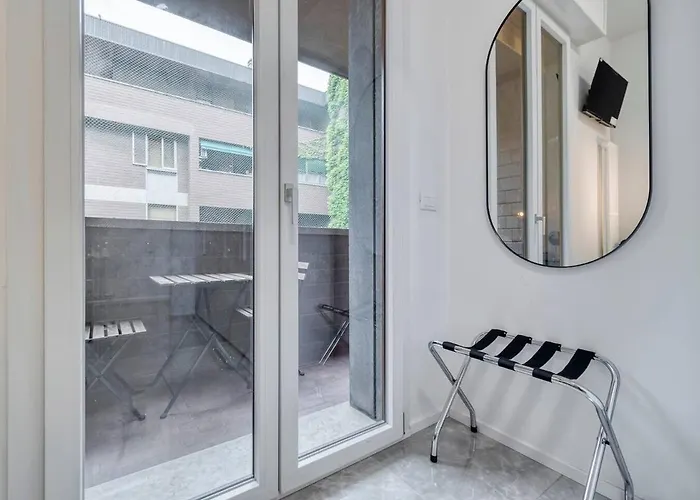 Free Parking Large X11 With 4 Bathrooms