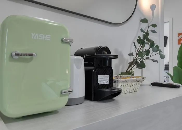 Free Parking Large X11 With 4 Bathrooms شقة *